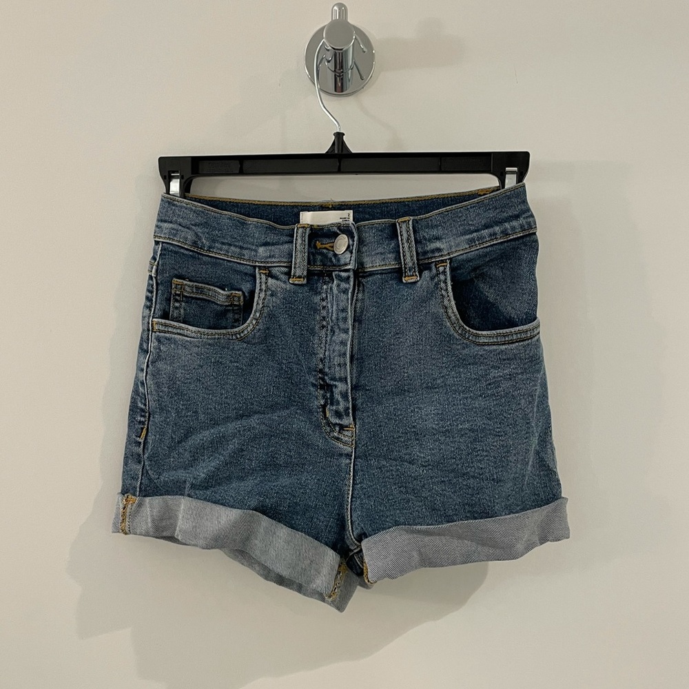Aritzia x Wilfred High waisted stretchy Jean short